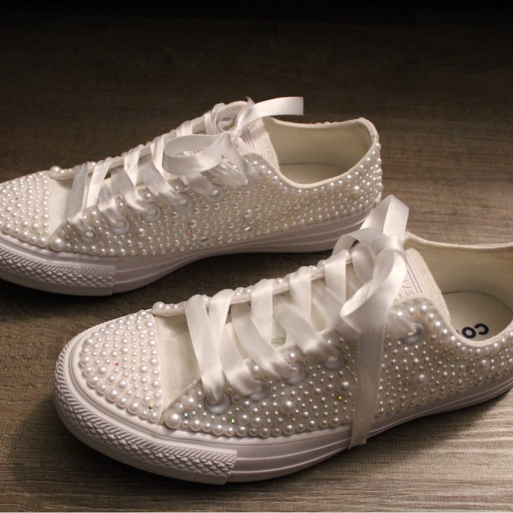 All white bling / bedazzled wedding converse - Picture 2 of 10